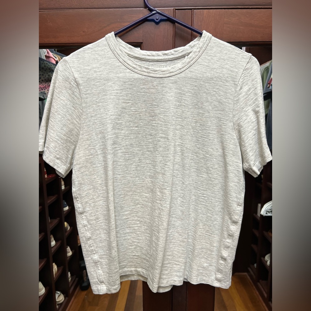 Faherty XS Sunwashed Gray Short Sleeve T-Shirt